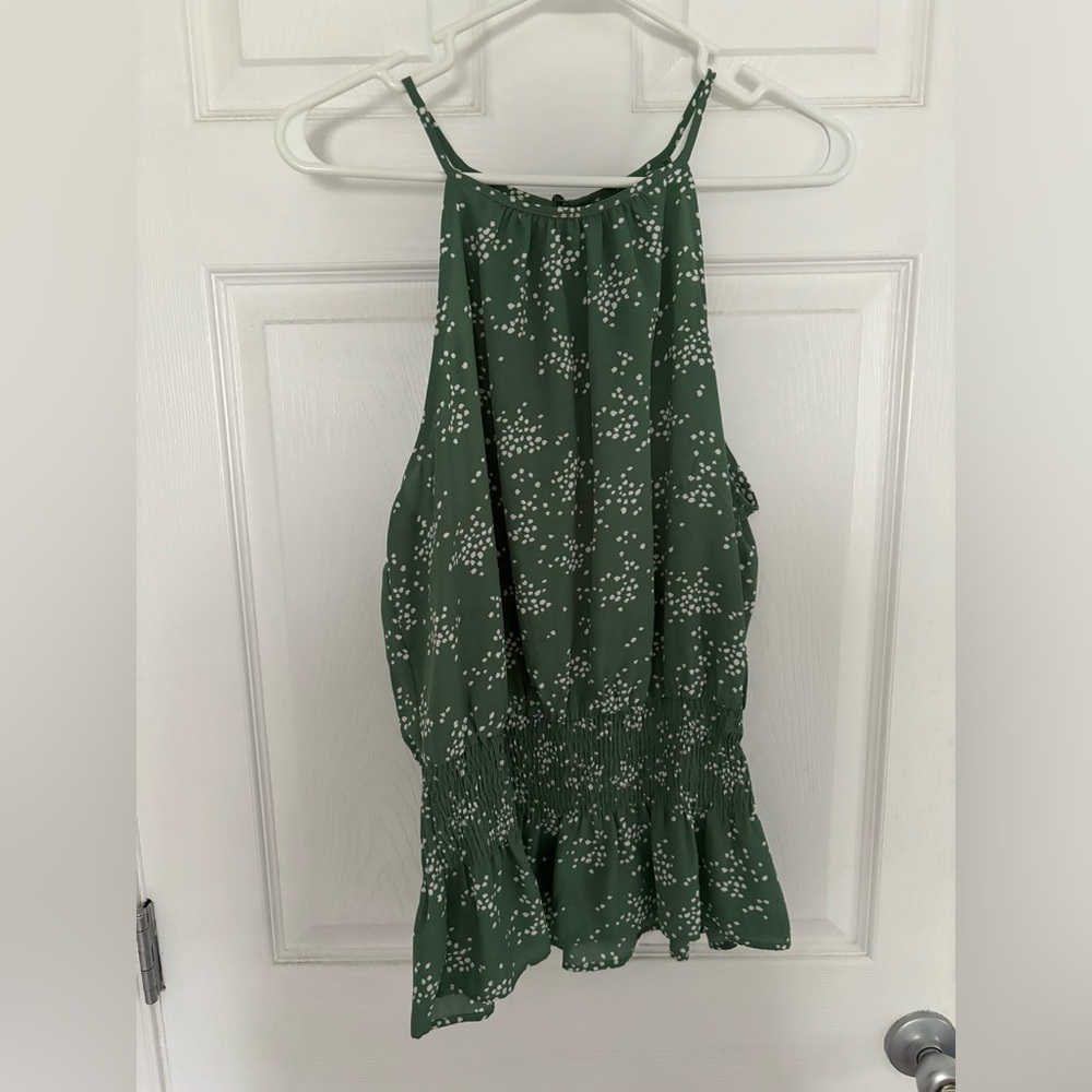 Lush green and white polka dot sleeveless top size large